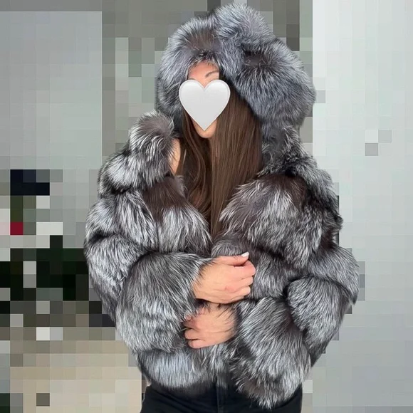 Luxurious Silver Fox real fur coat (size S) and Hat